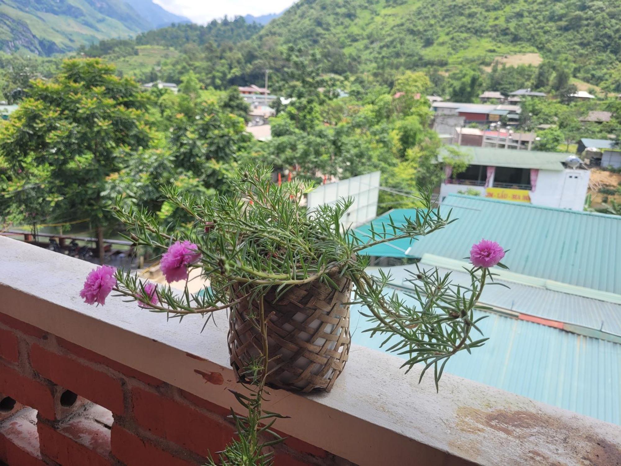 Du Gia View Homestay Làng Cac Zewnętrze zdjęcie